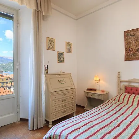 Apartment In Edvina Baveno