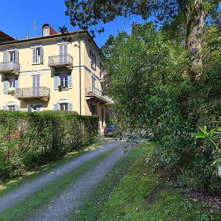 Apartment In Edvina *
