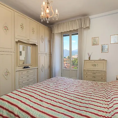 Apartment In Edvina